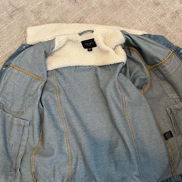 Triot Denim Jean Jacket Women’s Size Small.  Made in Los Angeles - Picture 4 of 5
